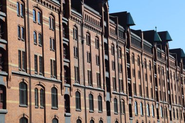 Almanya 'nın Hamburg eyaletinde Speicherstadt ilçesinde tarihi depolar