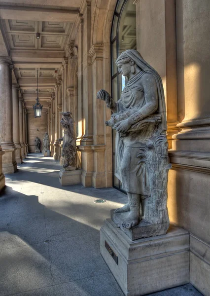 Statues Historiques Dans Arcade Bâtiment Bourse Francfort — Photo