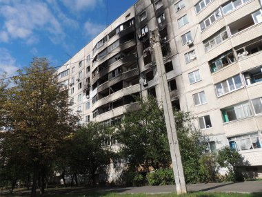Harkov Saltovka şehrinin Ukrayna bölgesi, savaşın ilk günlerinden itibaren Rusya ile yapılan bombardıman sonrasında zarar gördü.