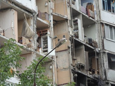 Harkov Saltovka şehrinin Ukrayna bölgesi, savaşın ilk günlerinden itibaren Rusya ile yapılan bombardıman sonrasında zarar gördü.