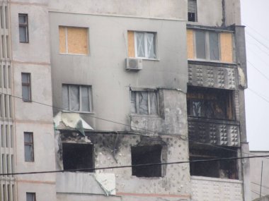 Harkov Saltovka şehrinin Ukrayna bölgesi, savaşın ilk günlerinden itibaren Rusya ile yapılan bombardıman sonrasında zarar gördü.