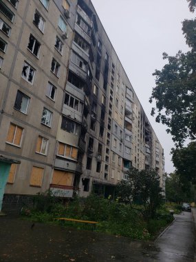 Harkov Saltovka şehrinin Ukrayna bölgesi, savaşın ilk günlerinden itibaren Rusya ile yapılan bombardıman sonrasında zarar gördü.