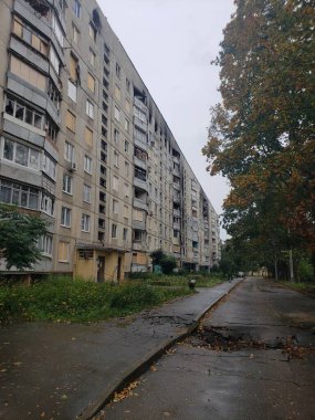 Harkov Saltovka şehrinin Ukrayna bölgesi, savaşın ilk günlerinden itibaren Rusya ile yapılan bombardıman sonrasında zarar gördü.