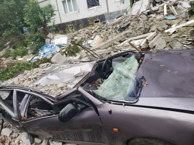 Harkov Saltovka şehrinin Ukrayna bölgesi, savaşın ilk günlerinden itibaren Rusya ile yapılan bombardıman sonrasında zarar gördü.