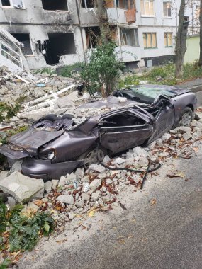 Harkov Saltovka şehrinin Ukrayna bölgesi, savaşın ilk günlerinden itibaren Rusya ile yapılan bombardıman sonrasında zarar gördü.