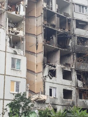 Harkov Saltovka şehrinin Ukrayna bölgesi, savaşın ilk günlerinden itibaren Rusya ile yapılan bombardıman sonrasında zarar gördü.