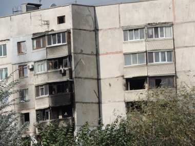 Harkov Saltovka şehrinin Ukrayna bölgesi, savaşın ilk günlerinden itibaren Rusya ile yapılan bombardıman sonrasında zarar gördü.