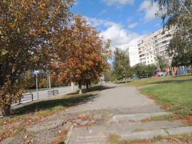 Harkov Saltovka şehrinin Ukrayna bölgesi, savaşın ilk günlerinden itibaren Rusya ile yapılan bombardıman sonrasında zarar gördü.
