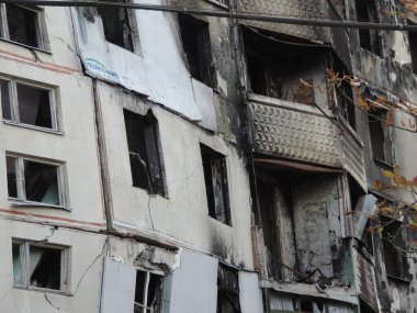 Harkov Saltovka şehrinin Ukrayna bölgesi, savaşın ilk günlerinden itibaren Rusya ile yapılan bombardıman sonrasında zarar gördü.