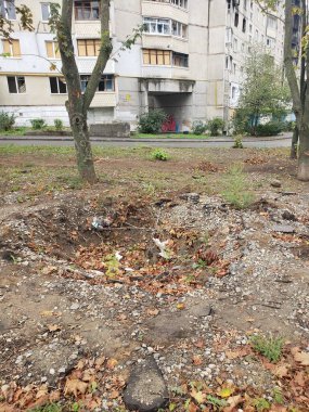 Ukrayna 'daki savaş, Harkov' u Yıkmak, Ukrayna 'daki evler, yanmış evler, Ukrayna savaşı, bombardıman sonrası, boş bölge, çatışmalar sonrası