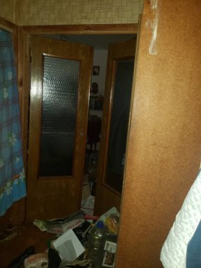 Ukrayna 'daki savaş, Harkov' u Yıkmak, Ukrayna 'daki evler, yanmış evler, Ukrayna savaşı, bombardıman sonrası, boş bölge, çatışmalar sonrası