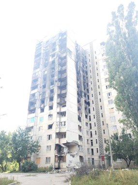 Harkov Saltovka şehrinin Ukrayna bölgesi, savaşın ilk günlerinden itibaren Rusya ile yapılan bombardıman sonrasında zarar gördü.