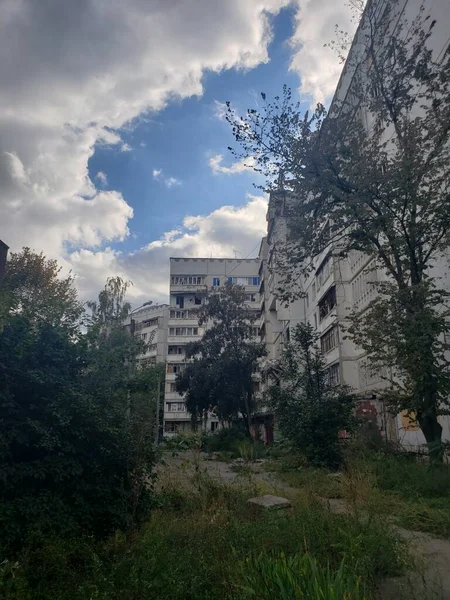 Krieg Der Ukraine Zerstörtes Charkow Befallene Häuser Ukraine Abgebrannte Häuser — Stockfoto