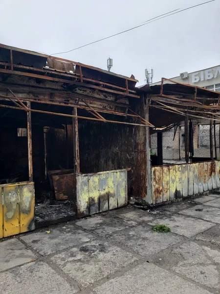 Ukrayna 'daki savaş, Harkov' u Yıkmak, Ukrayna 'daki evler, yanmış evler, Ukrayna savaşı, bombardıman sonrası, boş bölge, çatışmalar sonrası