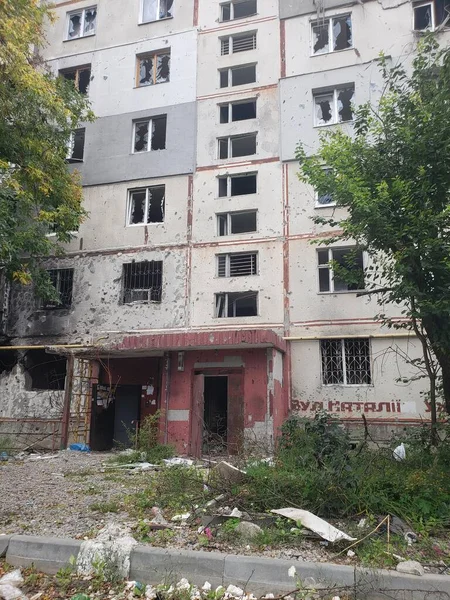 Krieg Der Ukraine Zerstörtes Charkow Befallene Häuser Ukraine Abgebrannte Häuser — Stockfoto