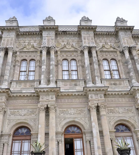 Dolmabahce palace — Stock Photo, Image