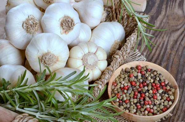 Fresh Garlic Heads Close Healthy Food Ingredient Traditional Seasoning Cooking — ストック写真