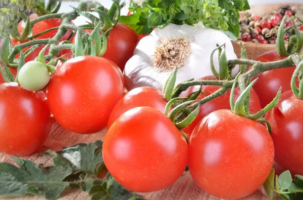 Ripe Cherry Tomatoes Peppercorns Garlic Basil Wooden Table Close — Stockfoto