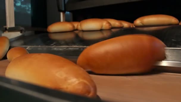 Производство хлеба — стоковое видео