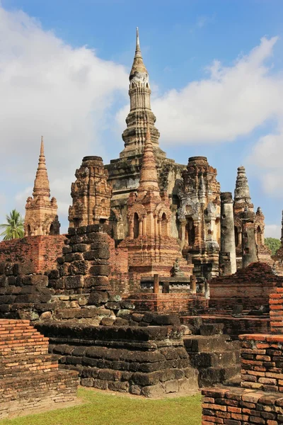 Ruínas no Parque Histórico de Sukhothai — Fotografia de Stock