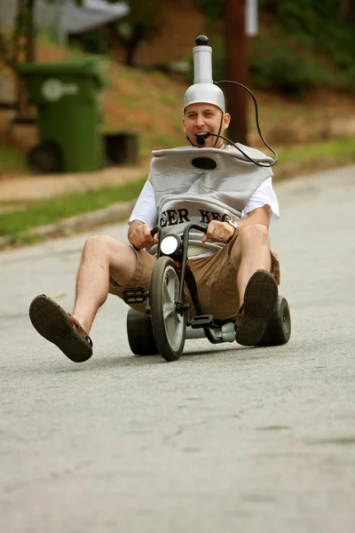 Man Rides Big Wheel In Beer Keg Costume — Stock Photo, Image
