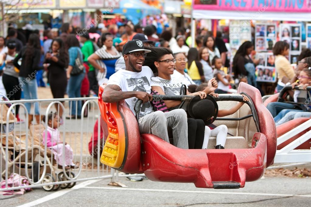 Family Rides Scrambler Carnival Ride At Atlanta Fair Stock Editorial Photo C Bluiz60