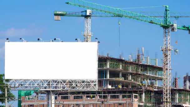 Time lapse construction site and big billboard white color — Stock Video