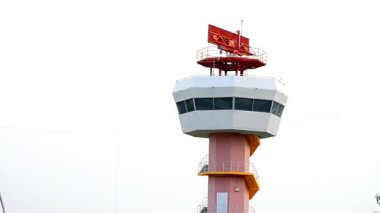 Radar iletişim Kulesi uçak