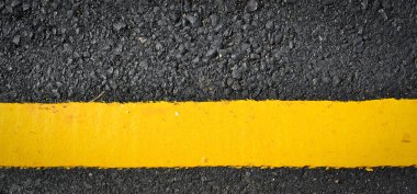 Yeni sarı çizginin yol doku