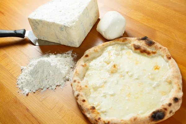 İtalyan pizzası.