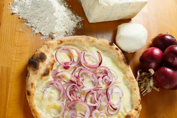 Pizza italiana — Foto de Stock