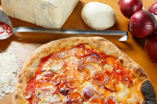 İtalyan pizzası.