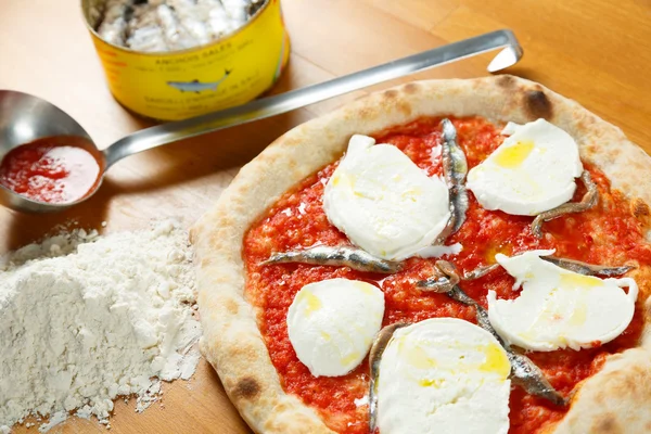 İtalyan pizzası.