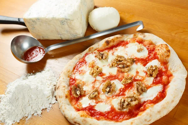 İtalyan pizzası.