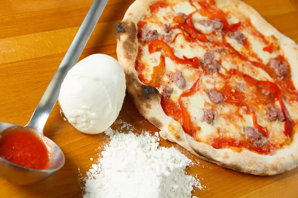 İtalyan pizzası.