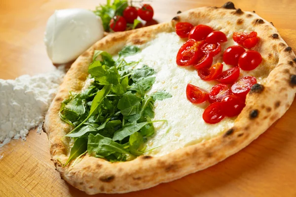 İtalyan pizzası.