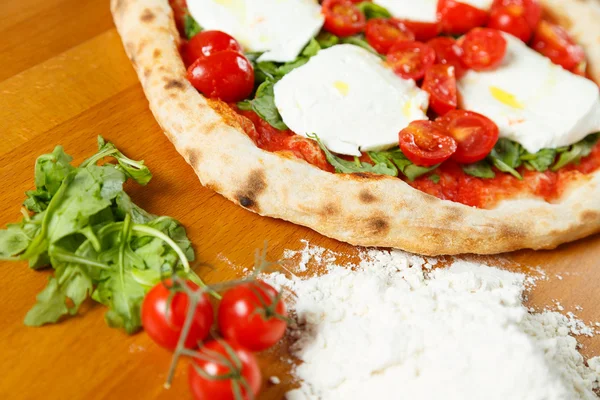 İtalyan pizzası.