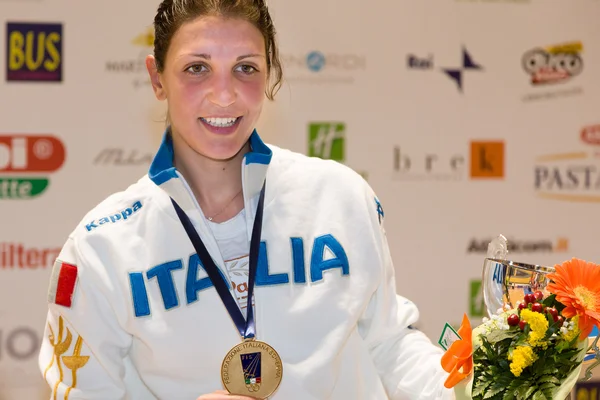 Arianno errigo guld medalj på world cup torino i fäktning — Stockfoto