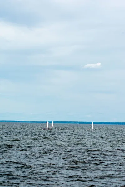 Kindersegelregatta Auf Der Wolga — Stockfoto