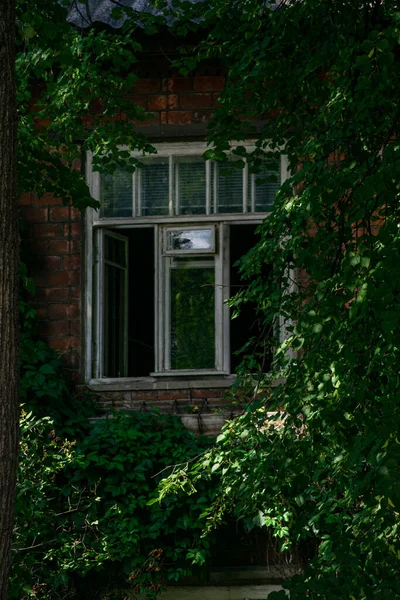 Old Wooden Two Storey House — Stock Photo, Image