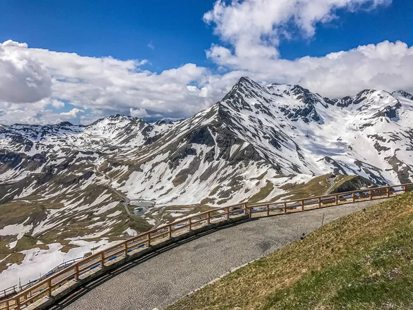 Road Mountains Background Outdoor Landscape Outdoor Frost Scene Sky Mountain — стоковое фото