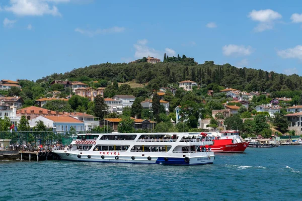 Κωνσταντινούπολη Τουρκία Ιουνίου 2022 Πανοραμική Θέα Της Heybeliada Πλοίο — Φωτογραφία Αρχείου