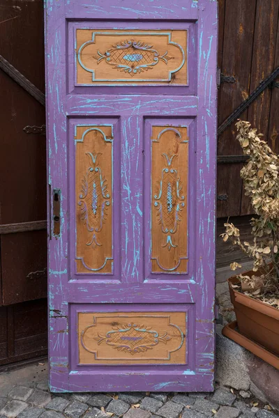 Традиционная Резная Дверь Турецкого Дома — стоковое фото