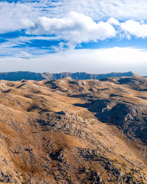 Nemrut Dağı 'nın genel manzarası. Kahta, Adiyaman kenti, Türkiye.