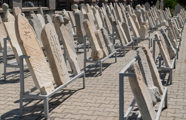 Aksehir Konya Turkije Juli 2020 Oude Grafstenen Tentoongesteld Tentoonstelling Grafstenen — Stockfoto