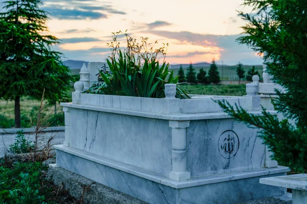 Afyon Türkiye Haziran 2020 Türkiye Deki Müslüman Mezarlığı — Stok fotoğraf