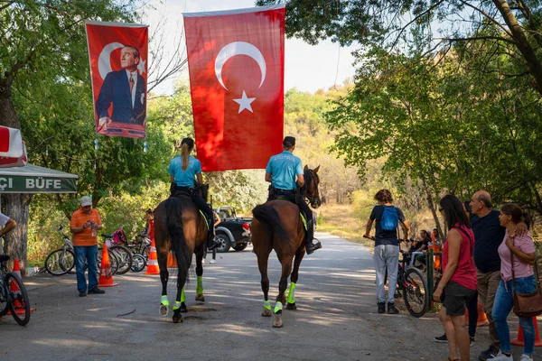 Ankara Turchia Settembre 2019 Vista Posteriore Del Poliziotto Della Poliziotta — Foto Stock