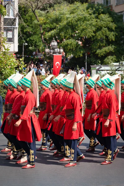 Ankara Turkije Augustus 2019 Soldaten Ottomaanse Uniformen Parades — Stockfoto