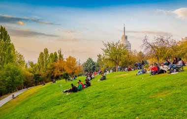 Ankara / Türkiye - 13 Ekim 2018: Segmenler Parkı ile Ankara Peyzajı