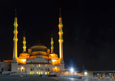 Ankara / Türkiye-09 Mart 2019: Gece yarısı Kocatepe Camisi